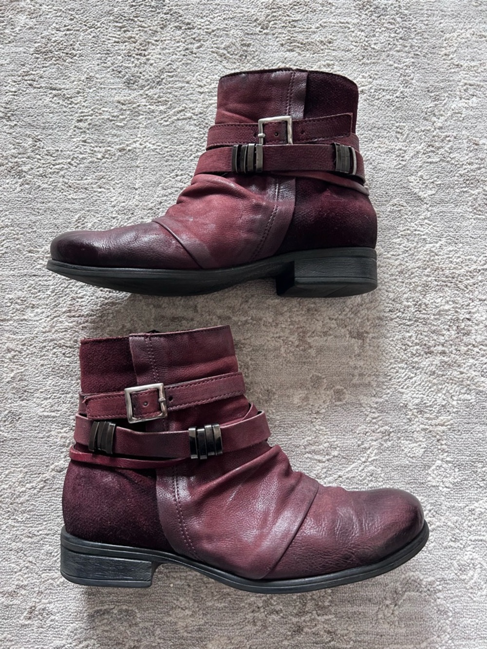 Miz Mooz Leather Ankle Side Zip Boots with Buckle Suzy Merlot 9-9.5W Scarborough - Picture 5 of 9